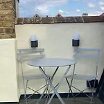 Beautiful Flat In Fulham, London