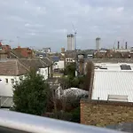 Beautiful Flat In Fulham, London