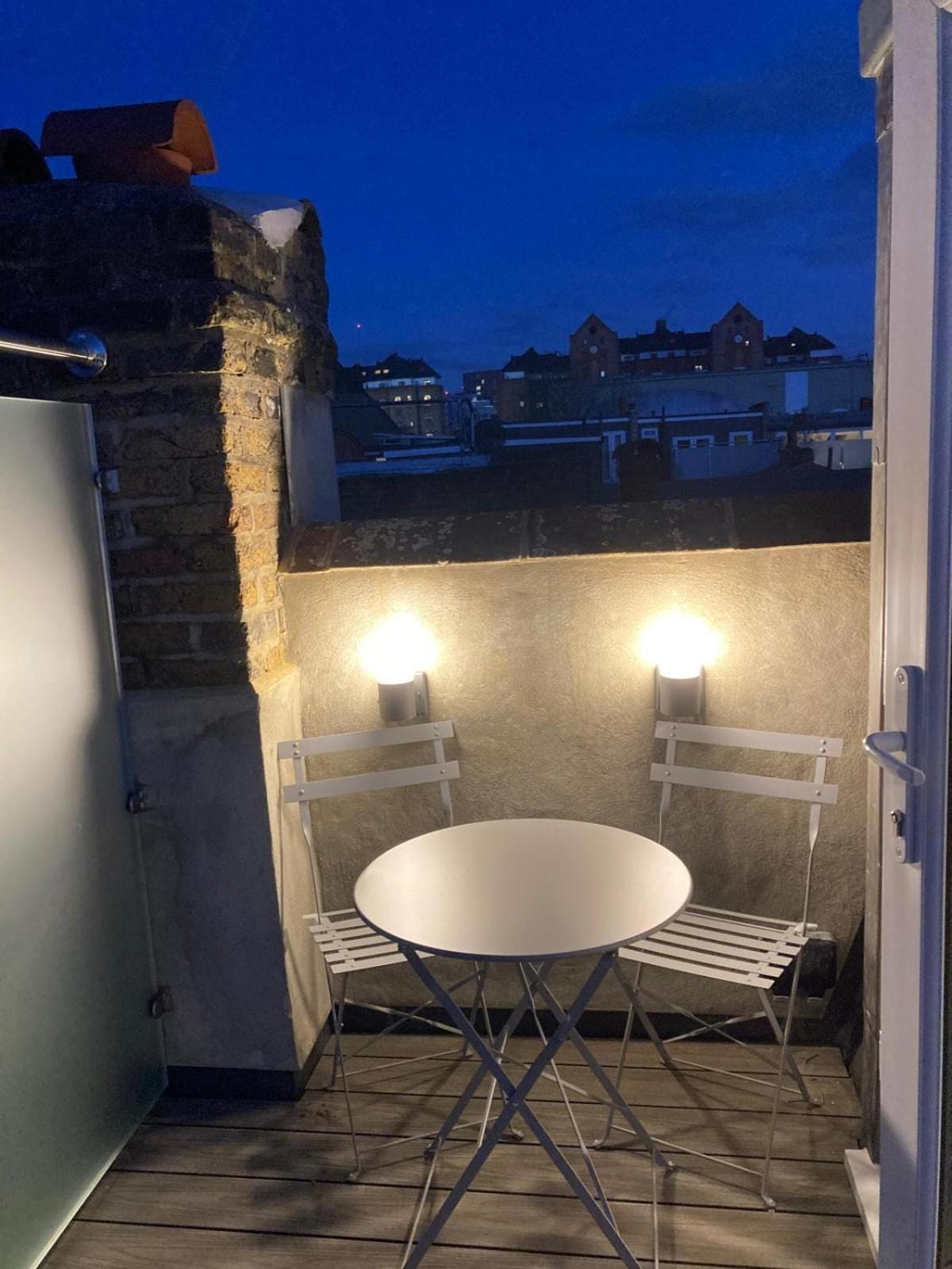 Beautiful Flat In Fulham,